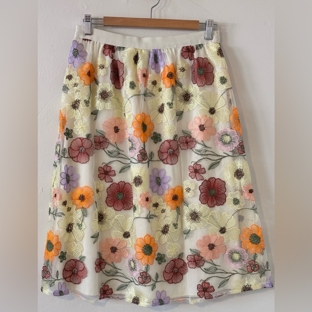 Classic Concepts Floral Embroidered Tulle Skirt Women’s Size PXL